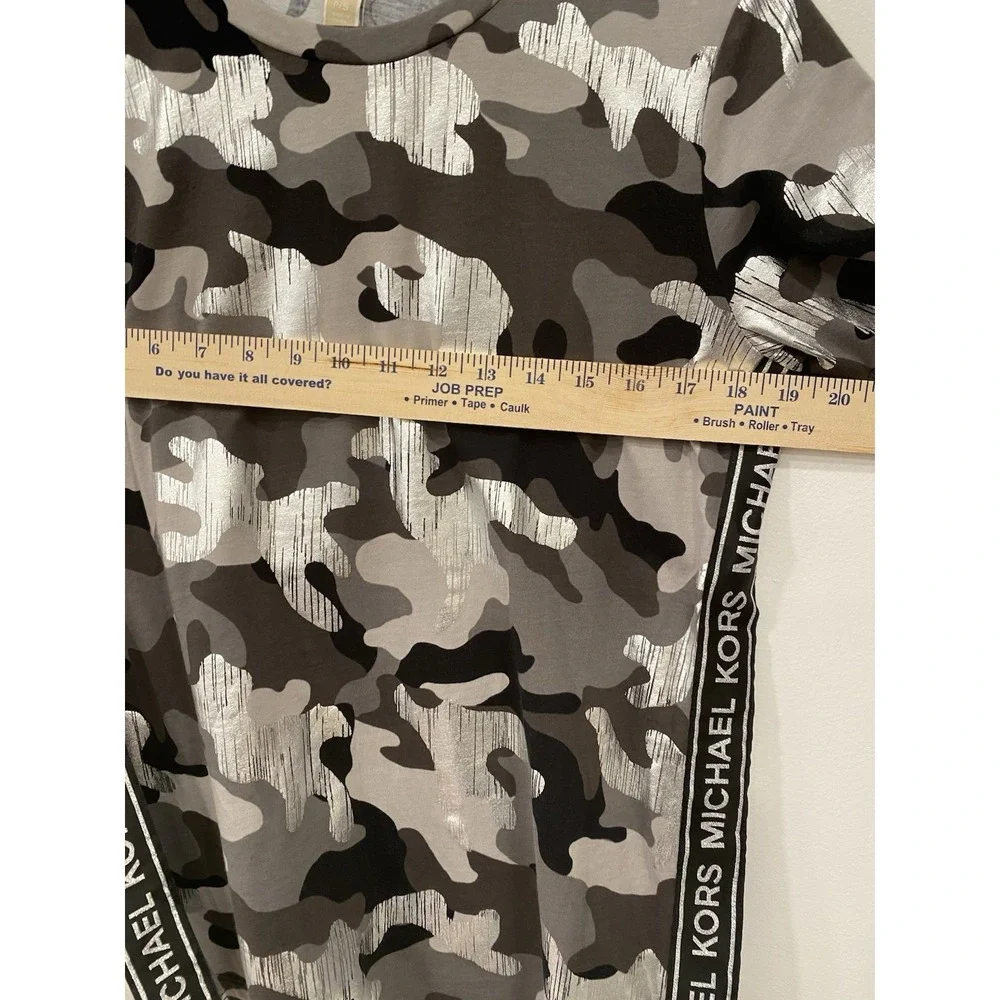 Michael Kors Womens T-Shirt P/S Black Silver Camo Foil‎ Logo Tee Top Street Glam